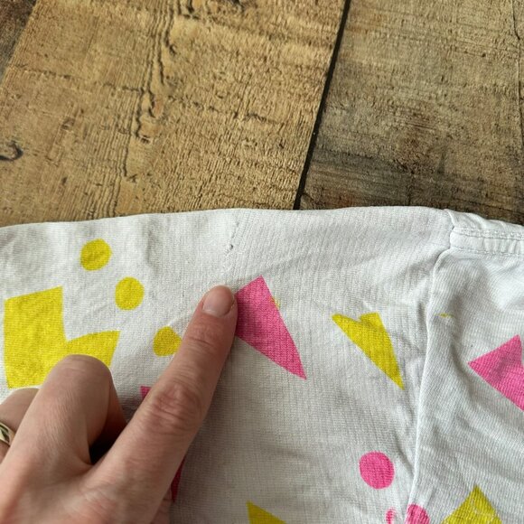 Vintage 1994 Looney Tunes Tweety Graphic T-Shirt All-Over Print Short Sleeve - Picture 6 of 12